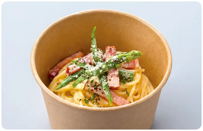 グリルベーコンとアスパラのクリームパスタ