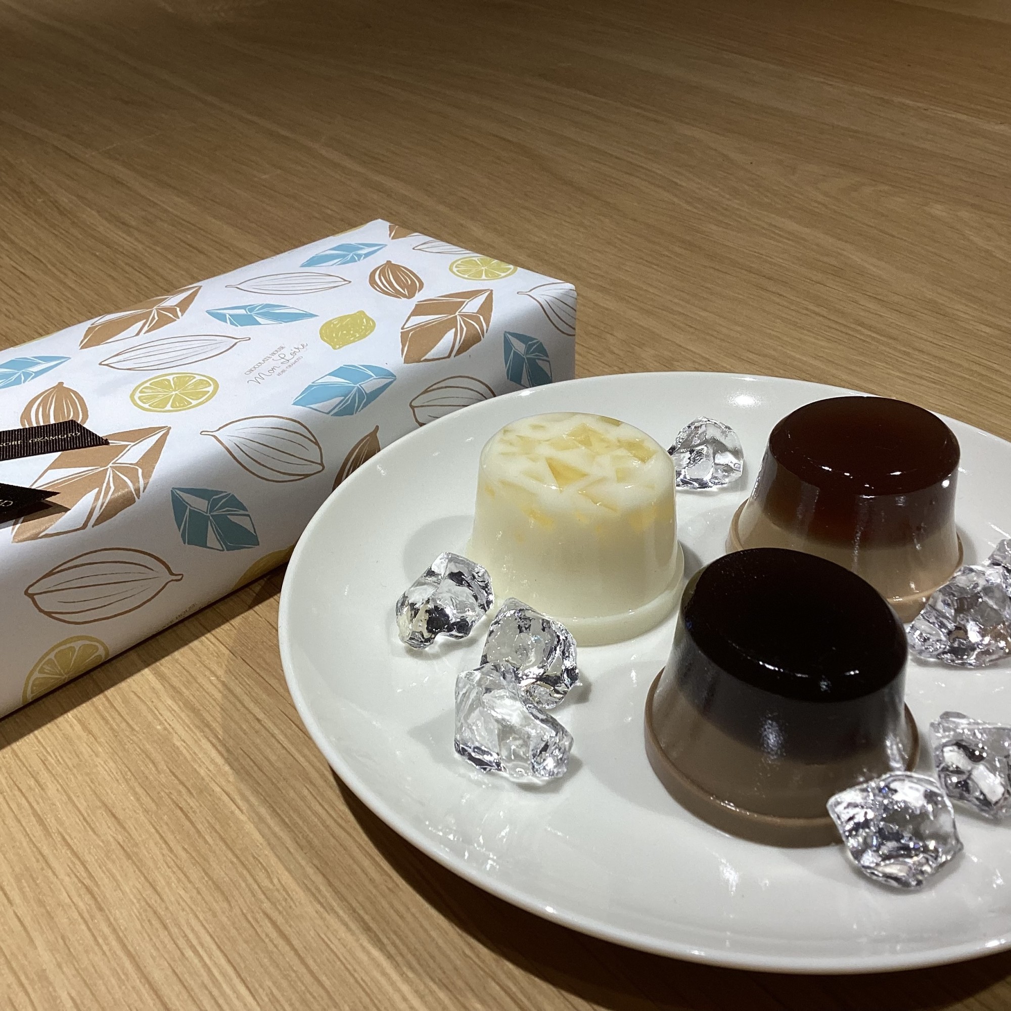 常温で持ち運べる！？アイスクリーム発売中！